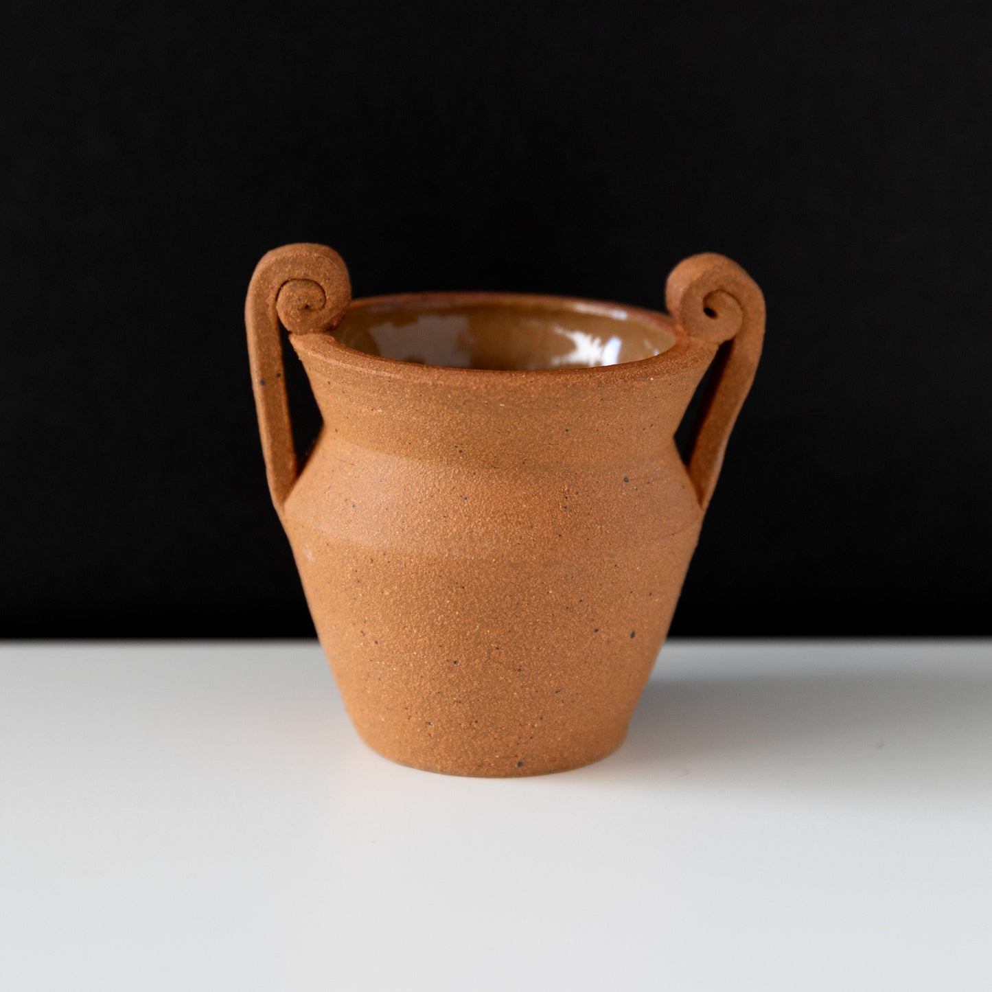 Mini Volute Vase