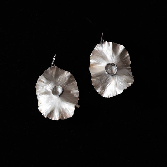 Leafy earrings