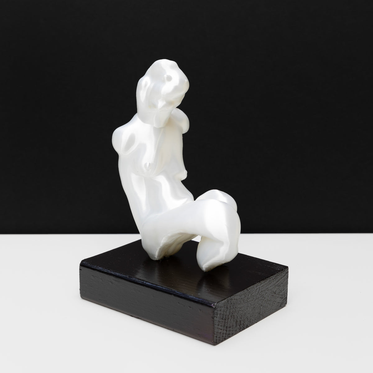 Danaë sculpture