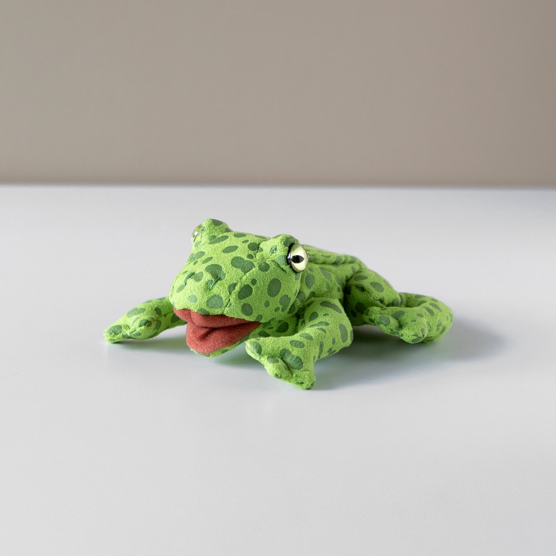 Mini Frog Puppet – Frye Museum Store