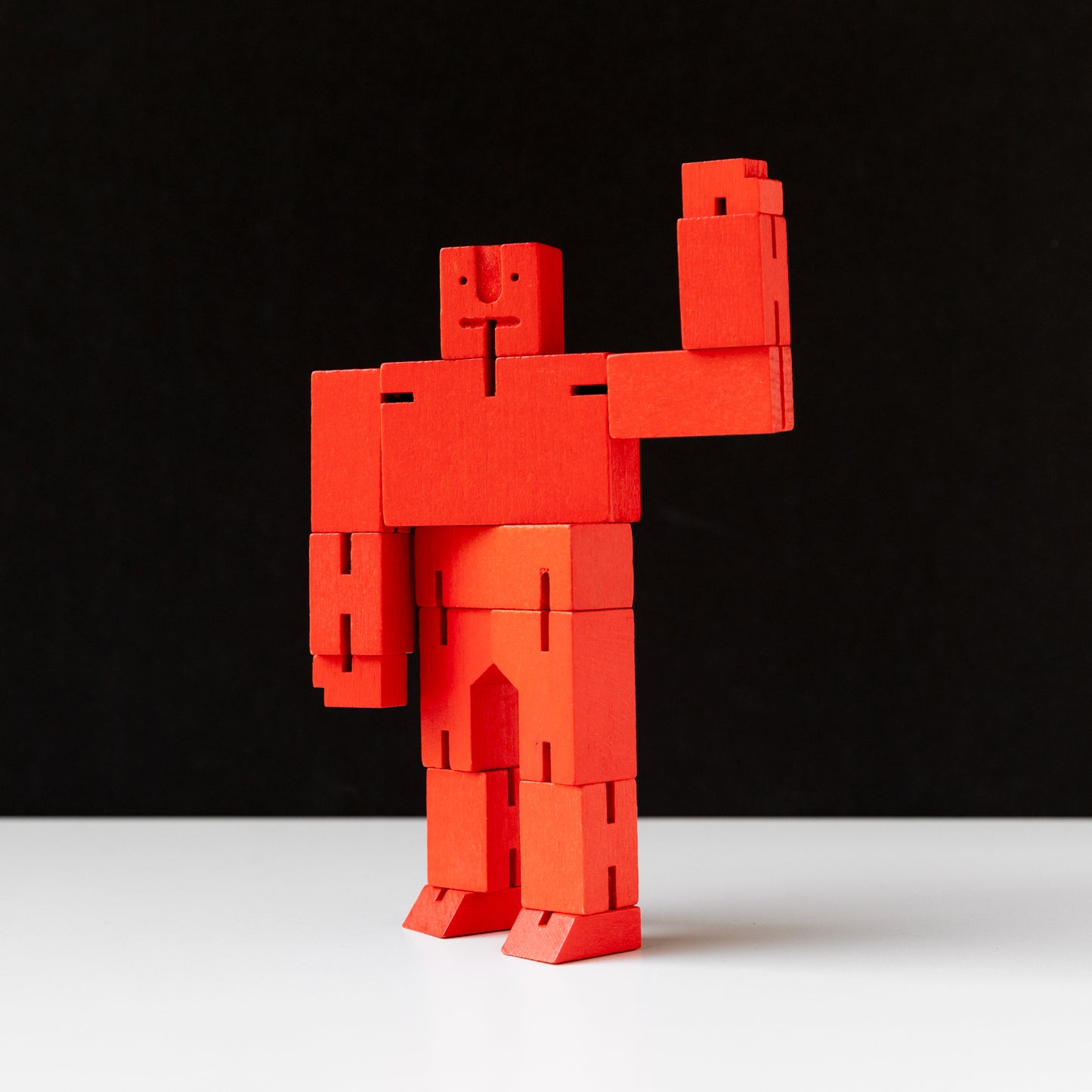Red Cubebot